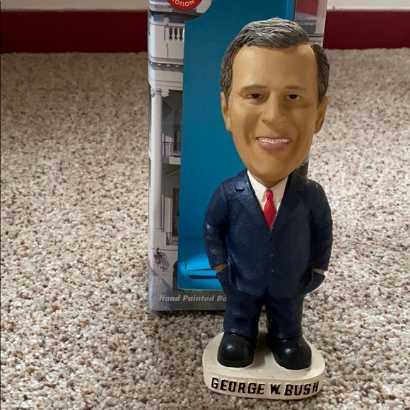 George W Bush Bobblehead - Picture 1 of 3